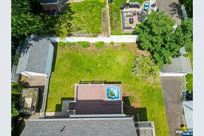 217 Grayson Place, Teaneck Township, NJ 07666 - Photo 34