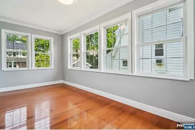 217 Grayson Place, Teaneck Township, NJ 07666 - Photo 8