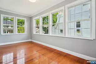 217 Grayson Pl, Teaneck Township, NJ 07666 - Photo 8