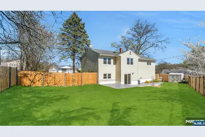 162 Grove Avenue, Verona, NJ 07044 - Photo 24