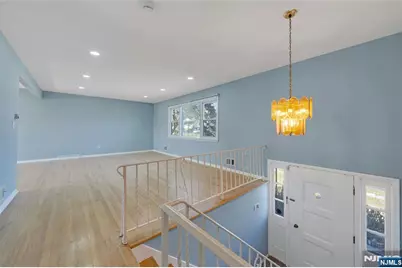 162 Grove Avenue, Verona, NJ 07044 - Photo 4