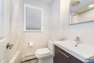 230 Avenue A, Bayonne, NJ 07002 - Photo 36