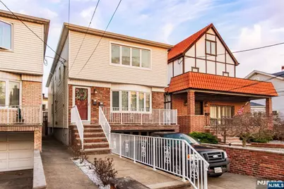 230 Avenue A, Bayonne, NJ 07002 - Photo 1