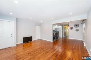 230 Avenue A, Bayonne, NJ 07002 - Photo 18