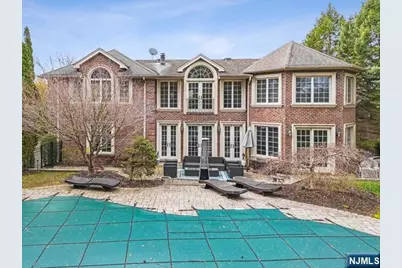 8 Willow Drive, Englewood Cliffs, NJ 07632 - Photo 34