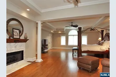 8 Willow Drive, Englewood Cliffs, NJ 07632 - Photo 16