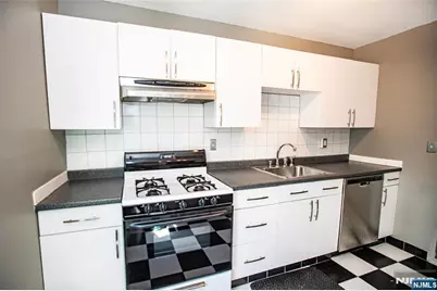 1130 Valley Road 2B #2B, Wayne, NJ 07470 - Photo 16