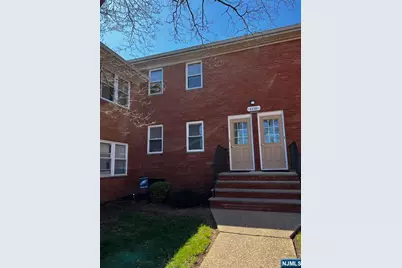 1130 Valley Road 2B #2B, Wayne, NJ 07470 - Photo 1