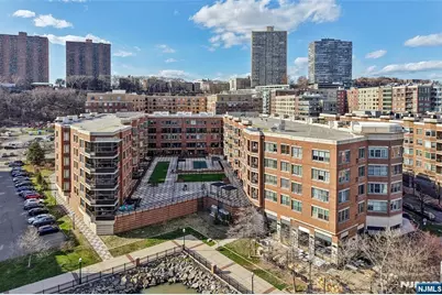 22 Ave At Port Imperial 413 #413, West New York, NJ 07093 - Photo 16