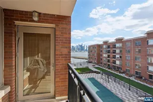 22 Ave At Port Imperial 413, West New York, NJ 07093 - Photo 12