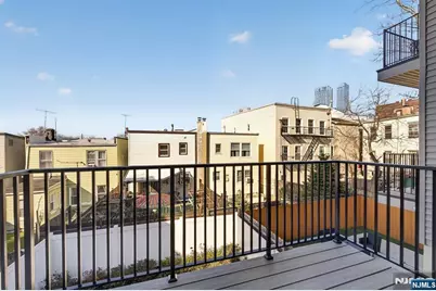 126 De Kalb Avenue, Jersey City, NJ 07306 - Photo 30