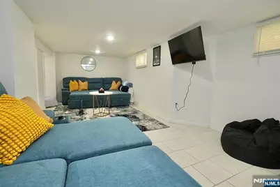 189 Summit Cross, Rutherford, NJ 07070 - Photo 20