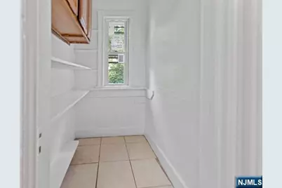 176 N 16th Street, East Orange, NJ 07017 - Photo 26