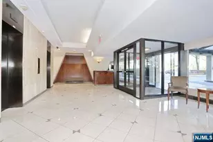 1 Horizon Road 619, Fort Lee, NJ 07024 - Photo 38
