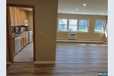 1628 Valley Street 2A #2A, Fort Lee, NJ 07024 - Photo 6