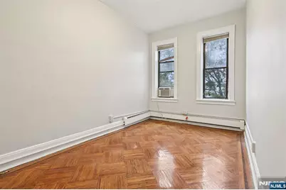 262 Clendenny Avenue 6 #6, Jersey City, NJ 07304 - Photo 10