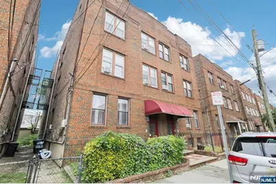 262 Clendenny Avenue 6 #6, Jersey City, NJ 07304 - Photo 2