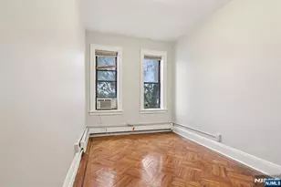 262 Clendenny Ave 6, Jersey City, NJ 07304 - Photo 14