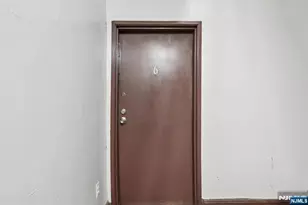 262 Clendenny Ave 6, Jersey City, NJ 07304 - Photo 4