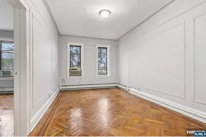 262 Clendenny Avenue 6 #6, Jersey City, NJ 07304 - Photo 6