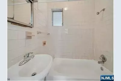 649 New Jersey Avenue 2 #2, Lyndhurst Township, NJ 07071 - Photo 8