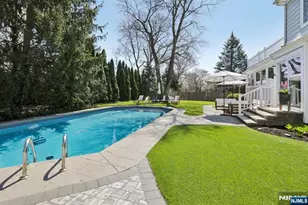 303 Walnut St, Washington Township, NJ 07676 - Photo 36