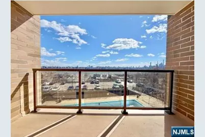9060 Palisade Avenue 307 #307, North Bergen, NJ 07047 - Photo 2