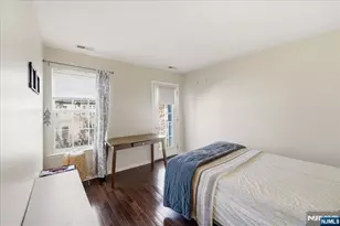 41 Creekside Ct, Secaucus, NJ 07094 - Photo 24