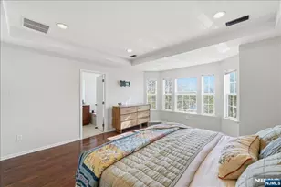 41 Creekside Ct, Secaucus, NJ 07094 - Photo 30