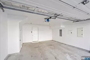 41 Creekside Ct, Secaucus, NJ 07094 - Photo 38