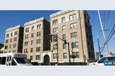 2787 John F Kennedy Boulevard 112 #112, Jersey City, NJ 07306 - Photo 2