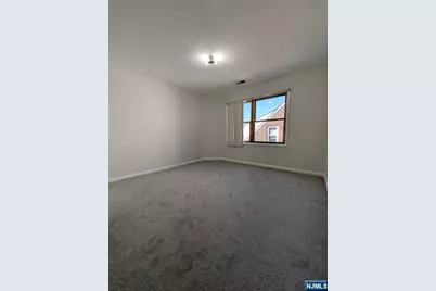 226 Newark Avenue 2 #2, Lyndhurst Township, NJ 07071 - Photo 10