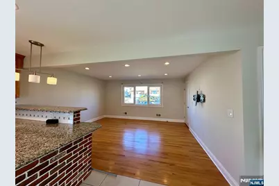 129 Scoles Avenue 1 #1, Clifton, NJ 07012 - Photo 6