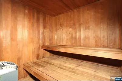 758 Charles Court, Fort Lee, NJ 07024 - Photo 4