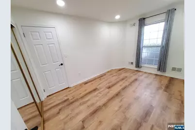 758 Charles Court, Fort Lee, NJ 07024 - Photo 20