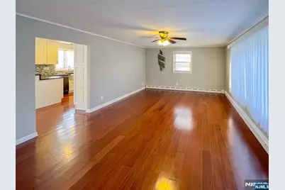 153 Gordon Avenue, Totowa, NJ 07512 - Photo 2