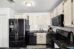 84 Union St, Newark, NJ 07105 - Photo 20
