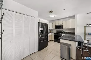 84 Union St, Newark, NJ 07105 - Photo 12