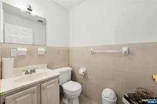 84 Union St, Newark, NJ 07105 - Photo 16