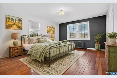 145 River Drive, Elmwood Park, NJ 07407 - Photo 8