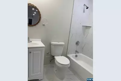 68 Arch Street, Paterson, NJ 07522 - Photo 8