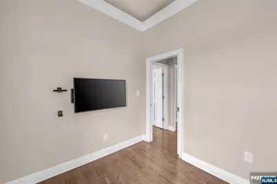 6816 Bellevue Avenue 3A #3A, Guttenberg, NJ 07093 - Photo 14