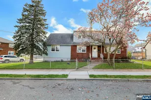 264 Lincoln Pl, Garfield, NJ 07026 - Photo 2