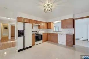 264 Lincoln Pl, Garfield, NJ 07026 - Photo 10