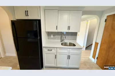 163 Center Street 2 #2, New Milford, NJ 07646 - Photo 12