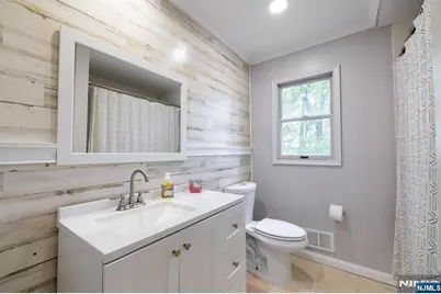 72 Orben Drive, Roxbury Township, NJ 07850 - Photo 18