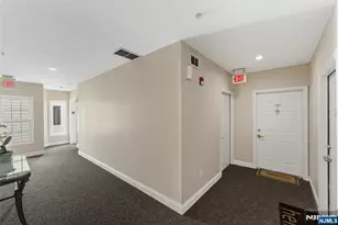 324 The Promenade, Edgewater, NJ 07020 - Photo 30