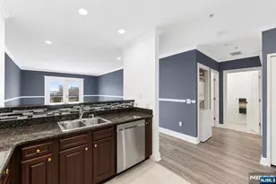 324 The Promenade, Edgewater, NJ 07020 - Photo 48