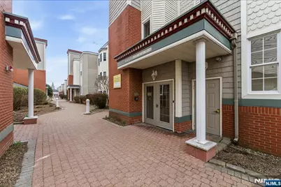 324 The Promenade, Edgewater, NJ 07020 - Photo 34
