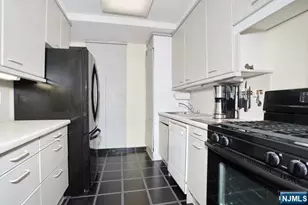 3 Horizon Road 815, Fort Lee, NJ 07024 - Photo 12